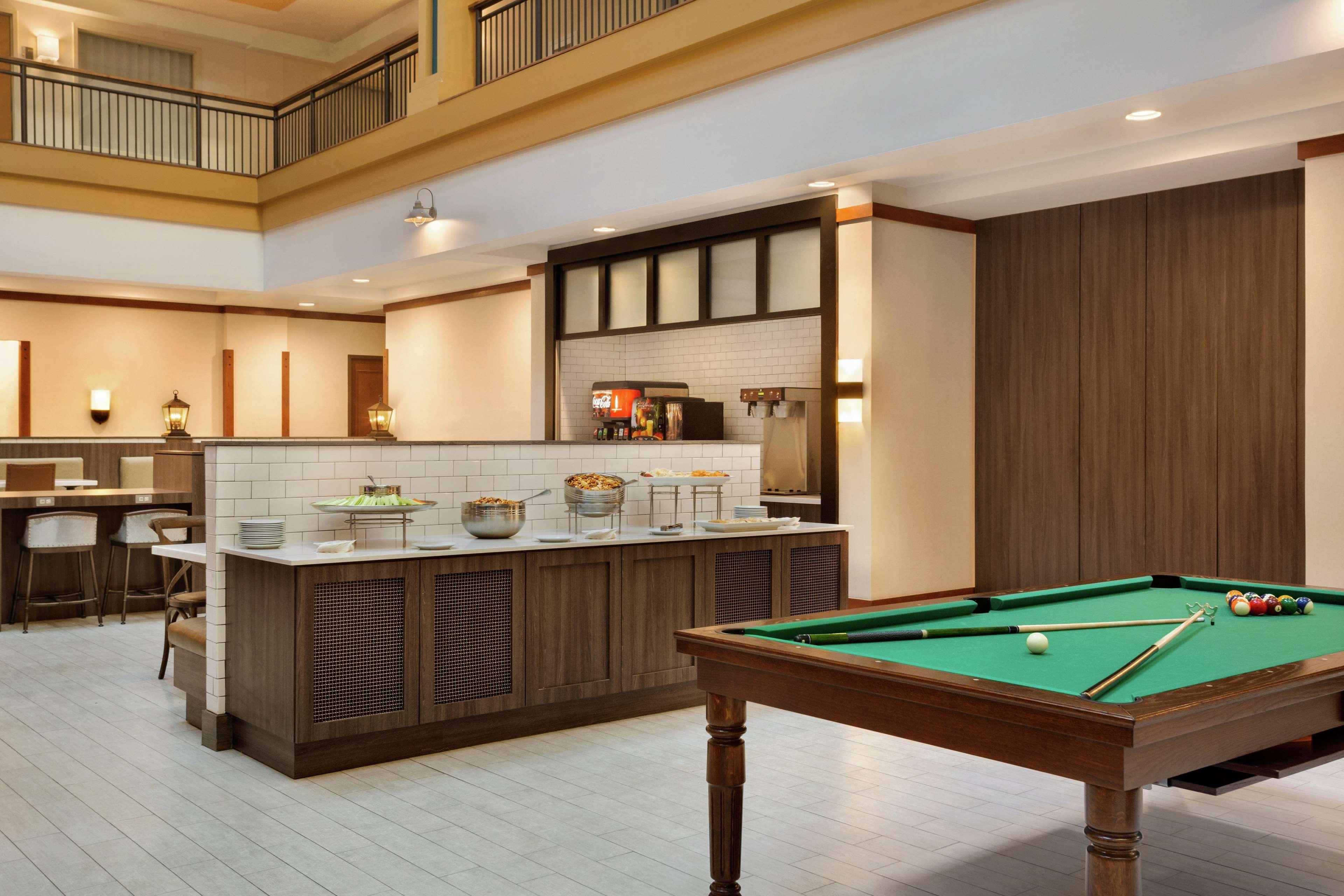 Embassy Suites By Hilton Denver International Airport Buitenkant foto