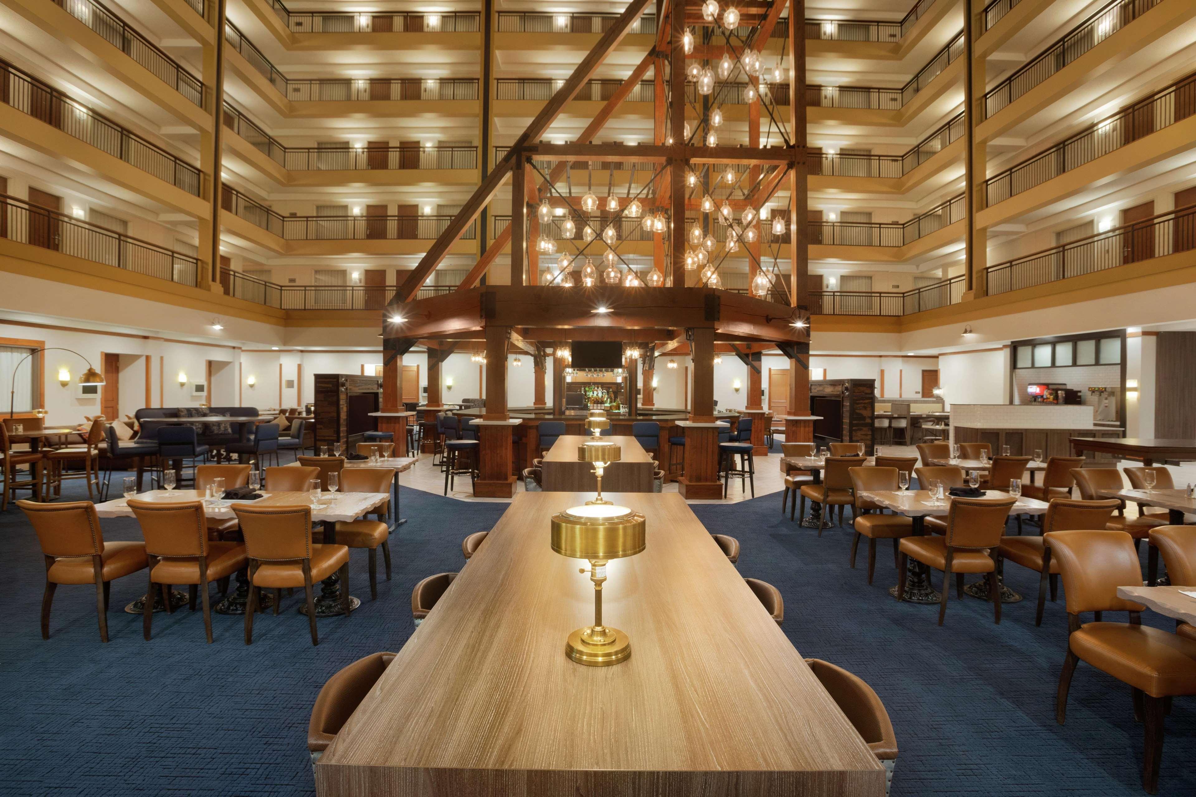 Embassy Suites By Hilton Denver International Airport Buitenkant foto