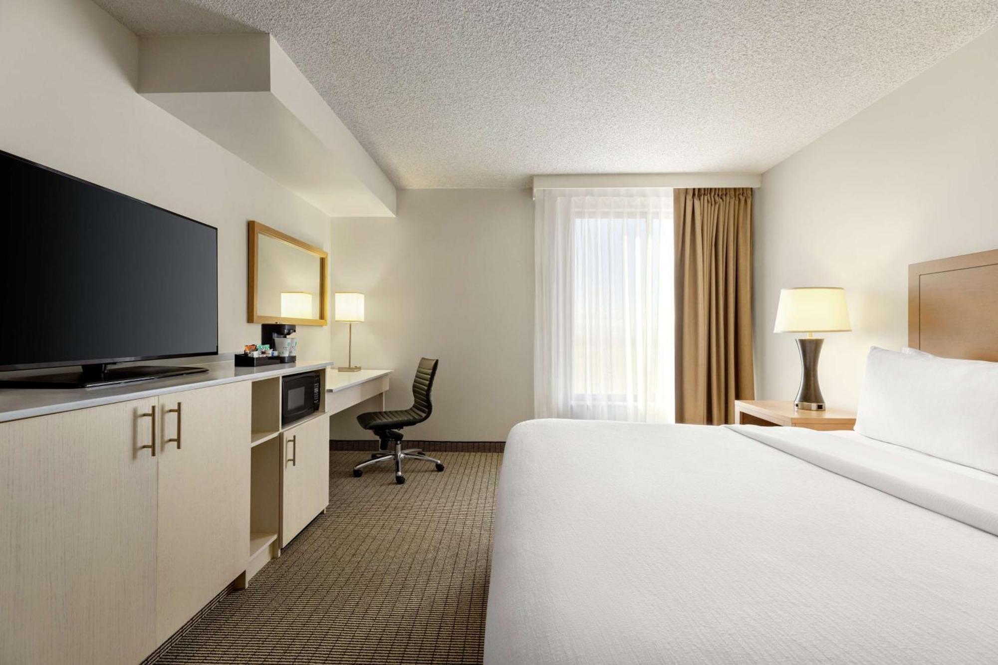 Embassy Suites By Hilton Denver International Airport Buitenkant foto