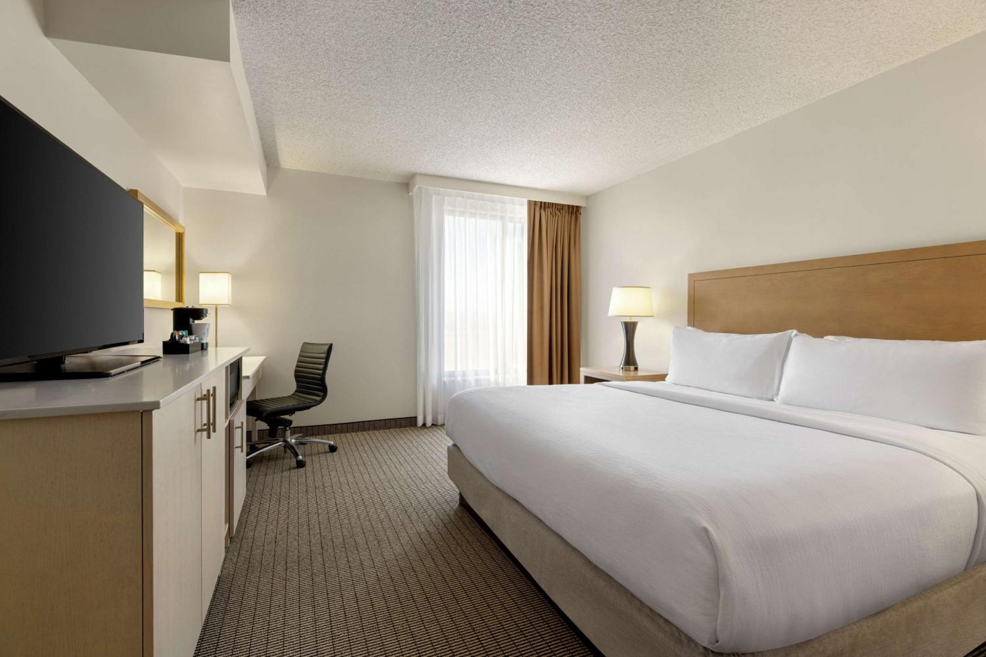 Embassy Suites By Hilton Denver International Airport Buitenkant foto